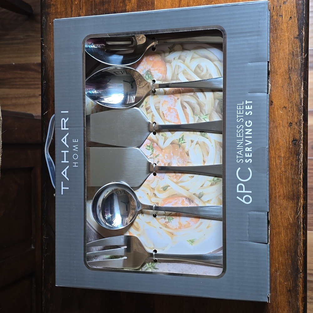 NIB. Tahari Home 6pc Stainless Steel Serving Set